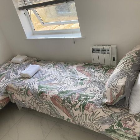 2 Bed Chalet Romney Sands Greatstone Esterno foto