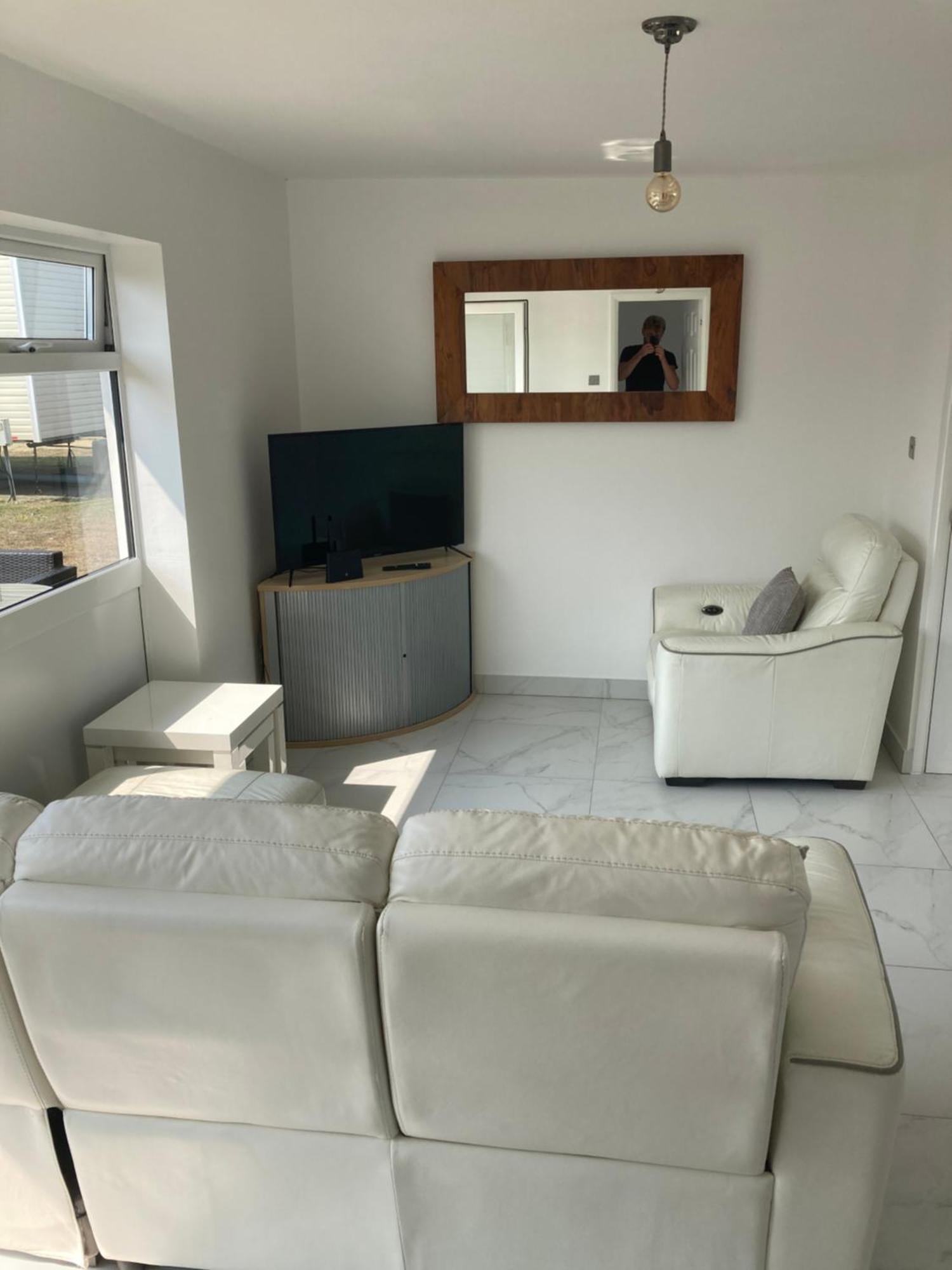 2 Bed Chalet Romney Sands Greatstone Esterno foto